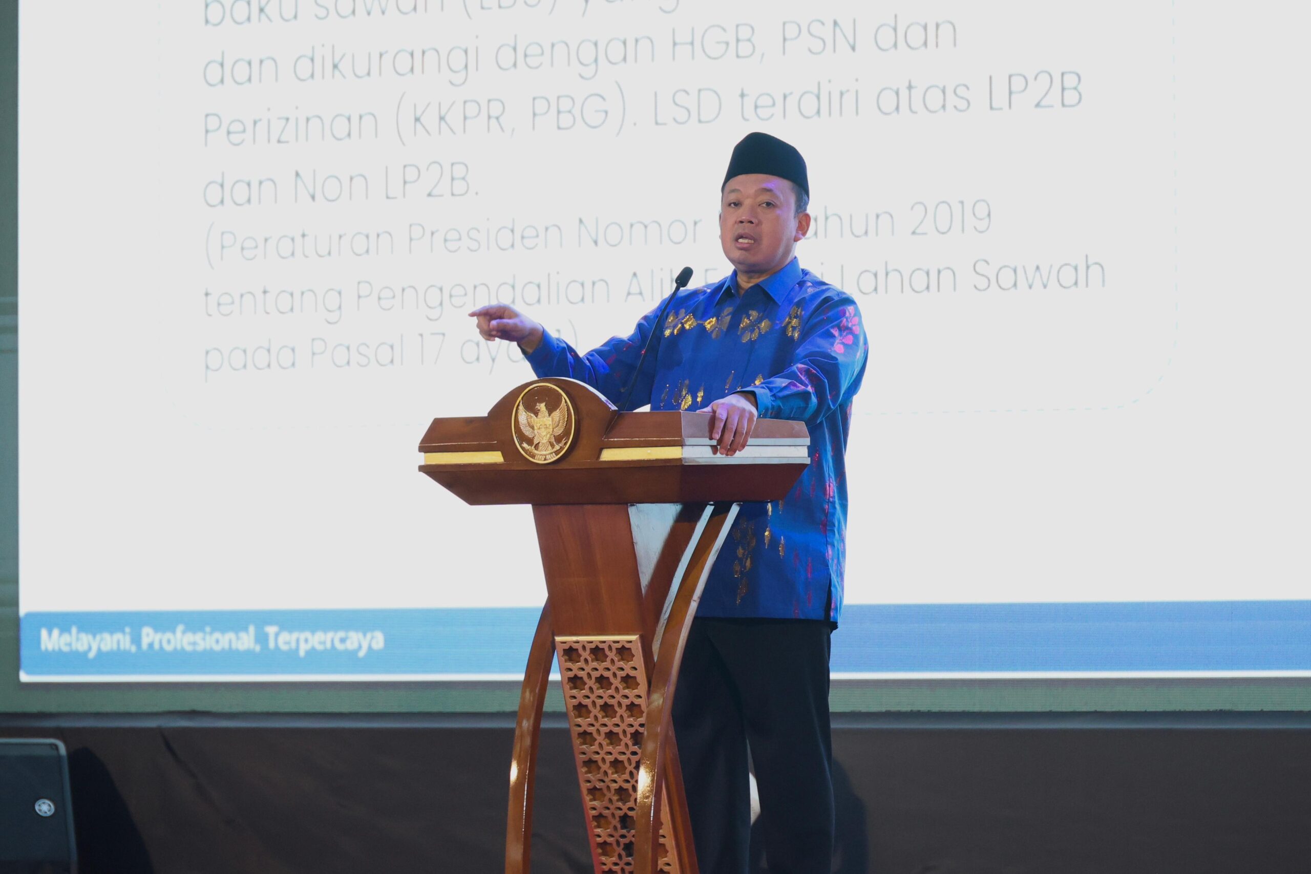 Menteri Nurson: Alih Fungsi Lahan Harus Dibatasi Demi Ketahanan Pangan Nasional