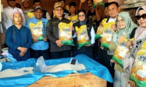 TPID Sulteng Intensifkan Pengawasan Beras: Stok Aman, Harga Dikendalikan Lewat Operasi Pasar TPID Sulteng Intensifkan Pengawasan Beras: Stok Aman, Harga Dikendalikan Lewat Operasi Pasar