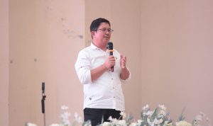 Pemda Parimo dan Unpad Mulai Kajian Awal Sumber Daya Mineral Pemda Parimo dan Unpad Mulai Kajian Awal Sumber Daya Mineral