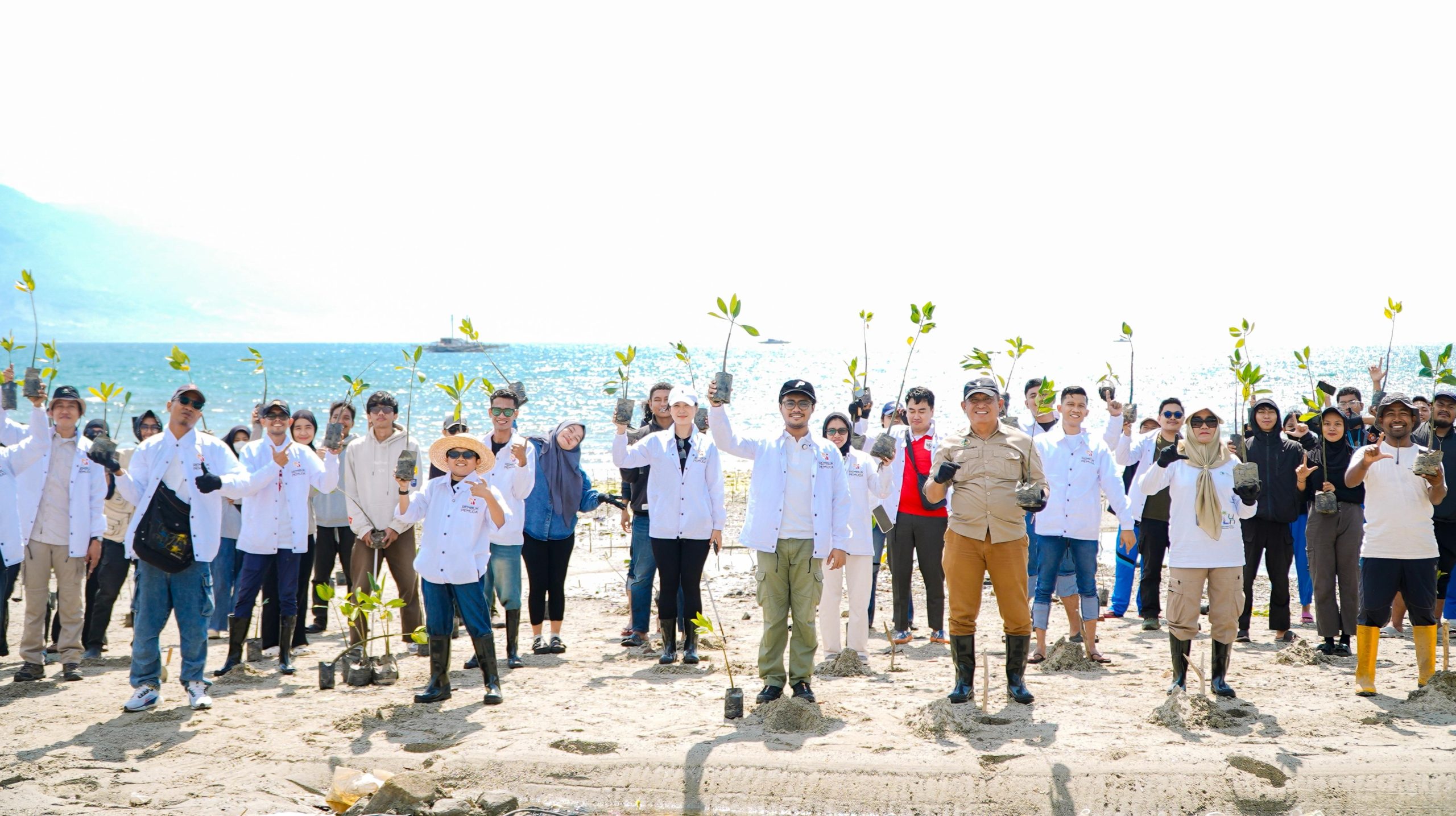 Rembuk Pemuda Sulteng Tanam 70 Ribu Mangrove untuk Pulihkan Pesisir Palu