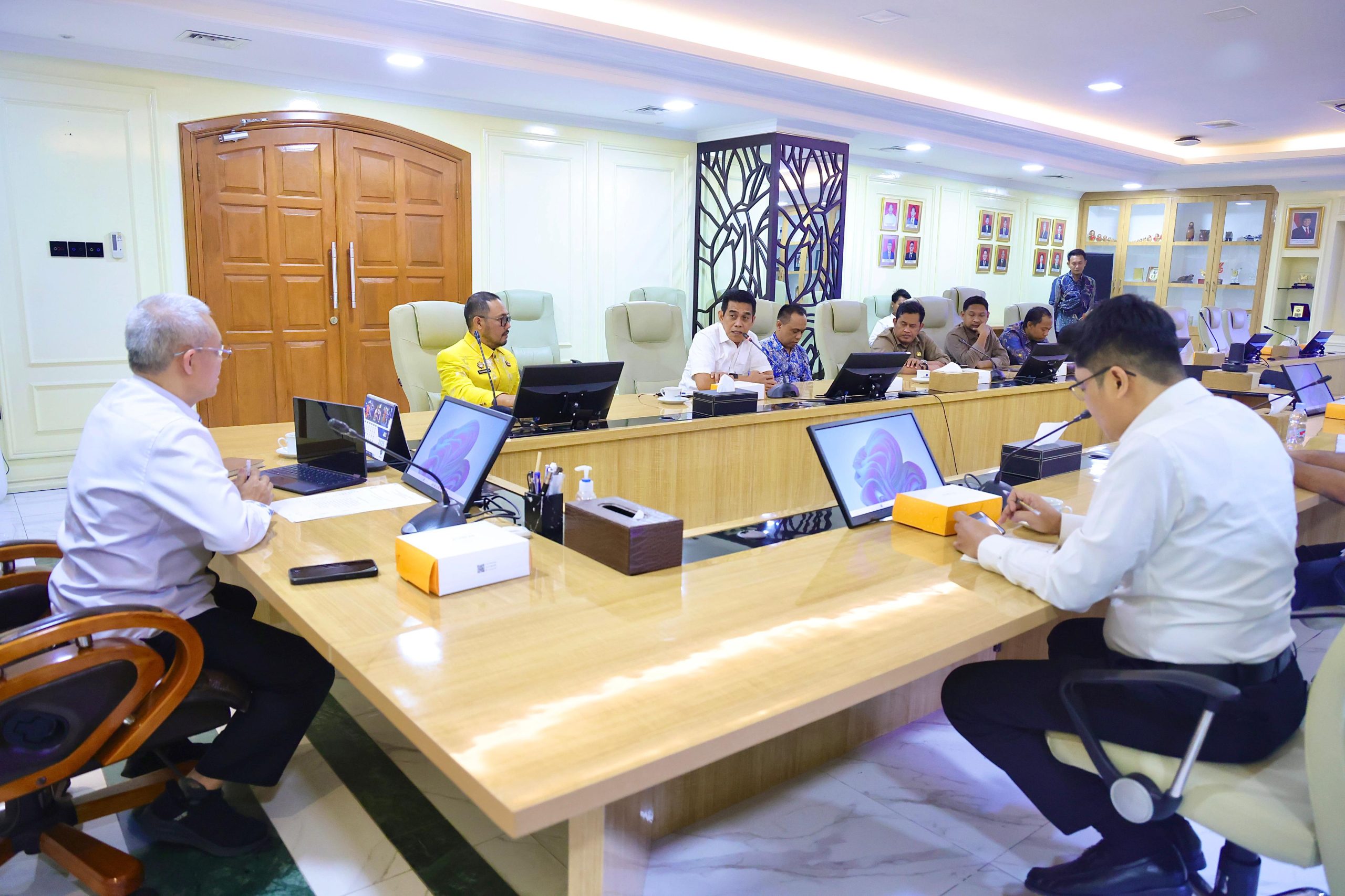 Berkunjung ke Kemnaker, Bupati Parimo Soroti Kualitas Kerja dan Akses Pelatihan
