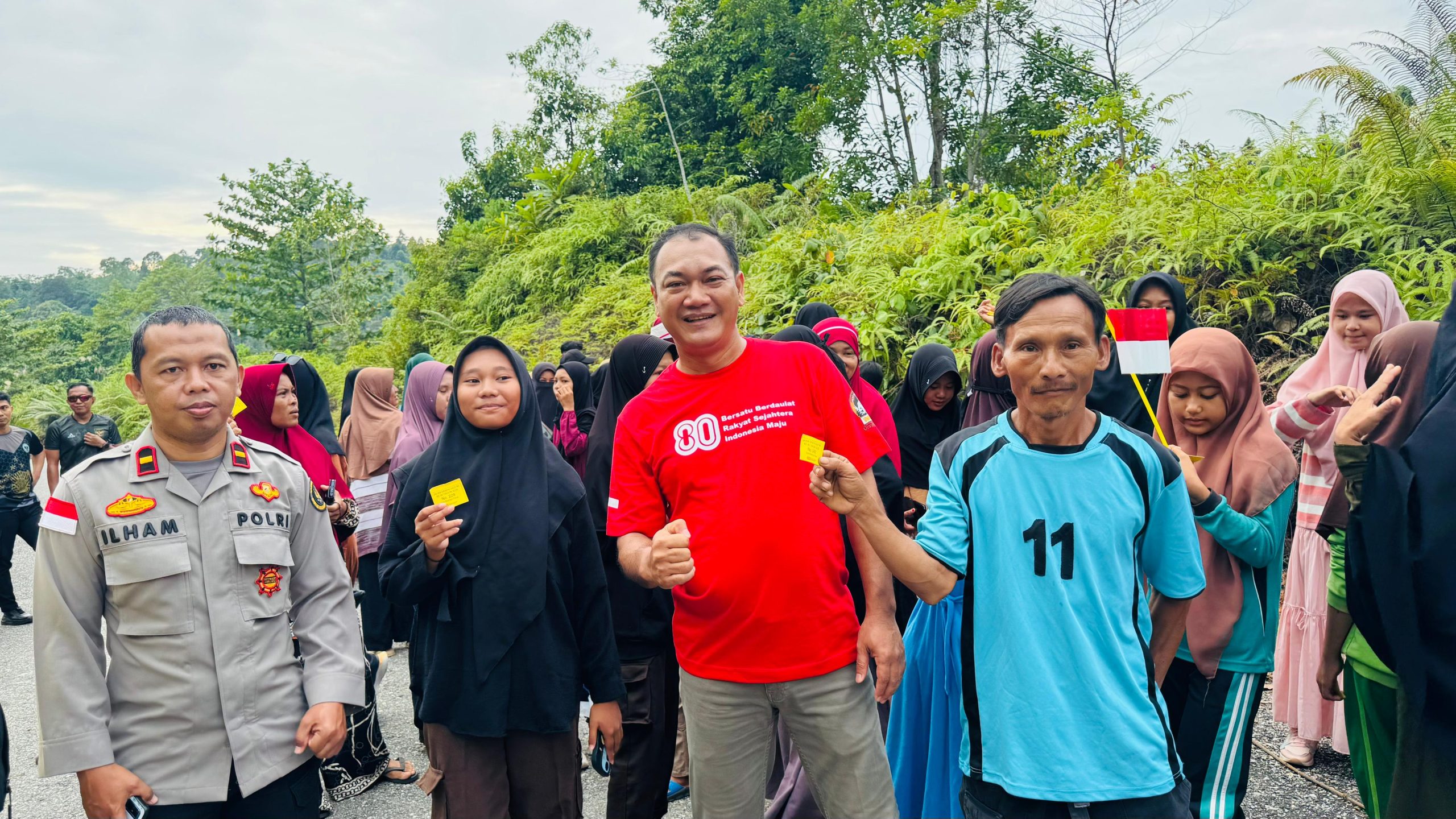 Jalan Sehat di Tamanjeka Jadi Simbol Kebersamaan Warga, Aparat, dan Eks Napiter