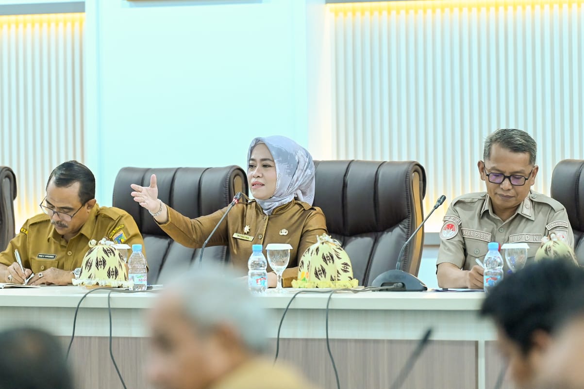 Sekprov Novalina Tekankan Koordinasi dalam Penyediaan Tanah SPPG di Sulteng