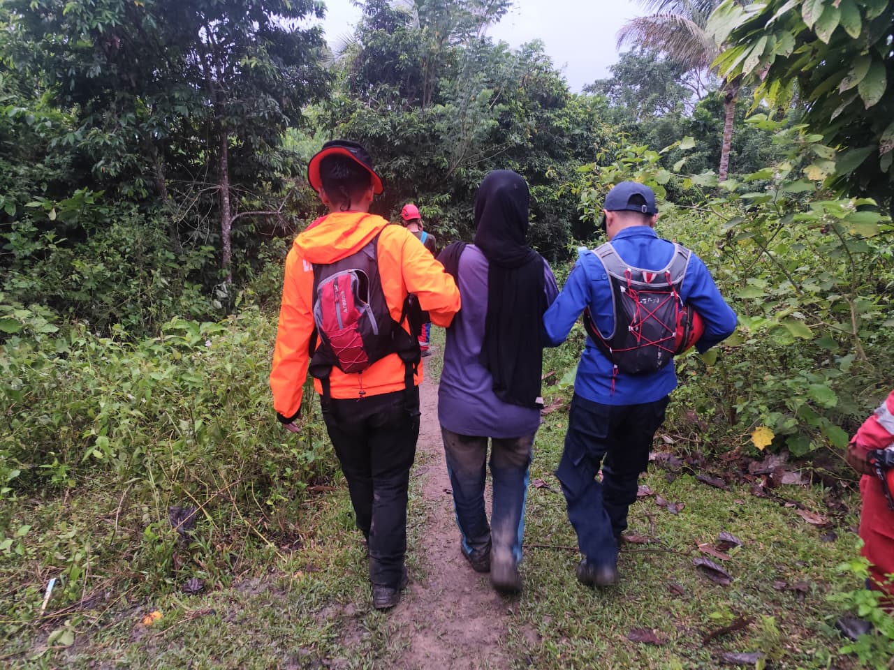 Sinergi Tim SAR Gabungan Selamatkan Pendaki Gunung Gawalise