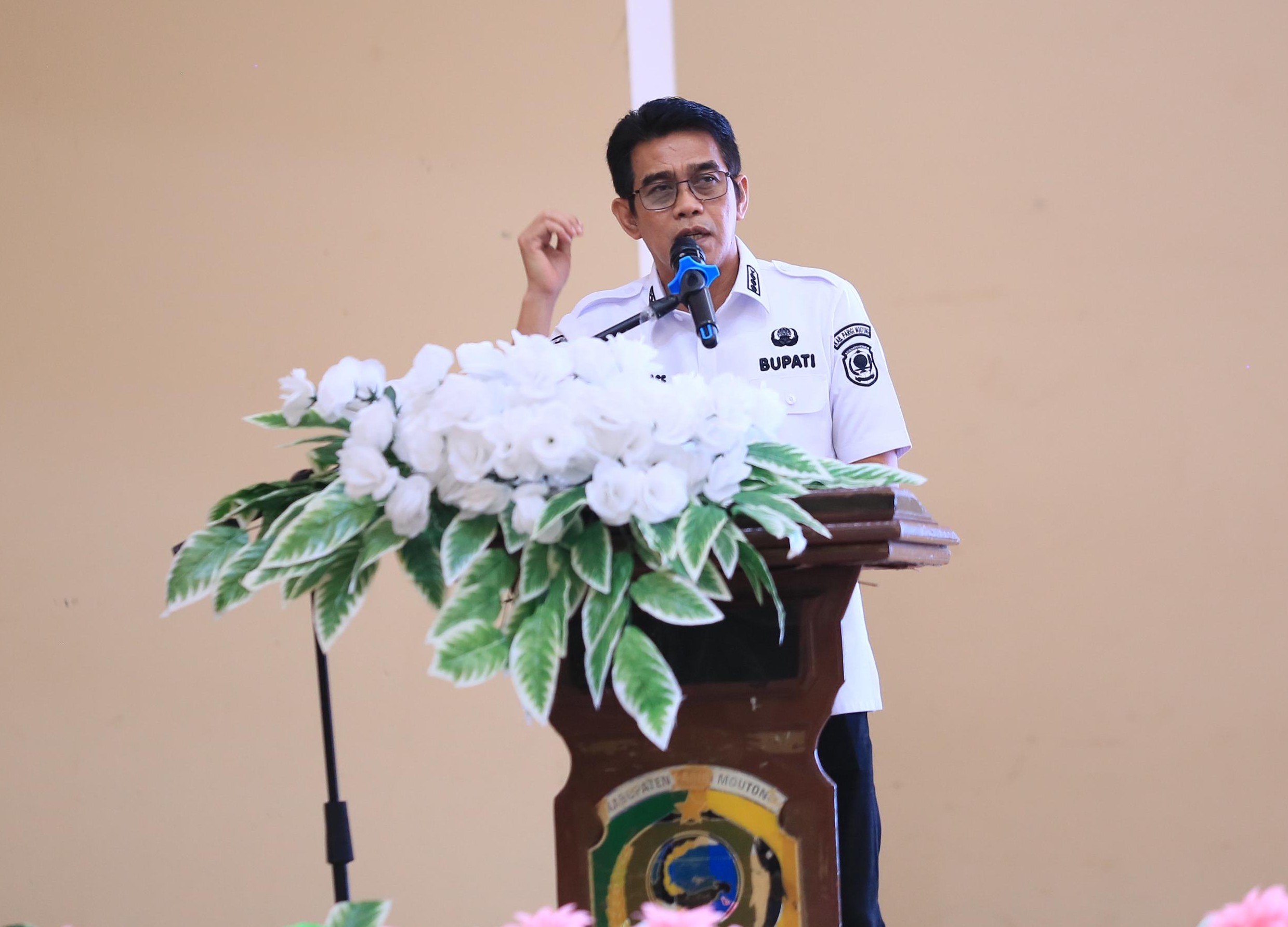 Bupati Parimo Tegaskan Tidak Anti Kritik, Dorong Evaluasi demi Perbaikan Program