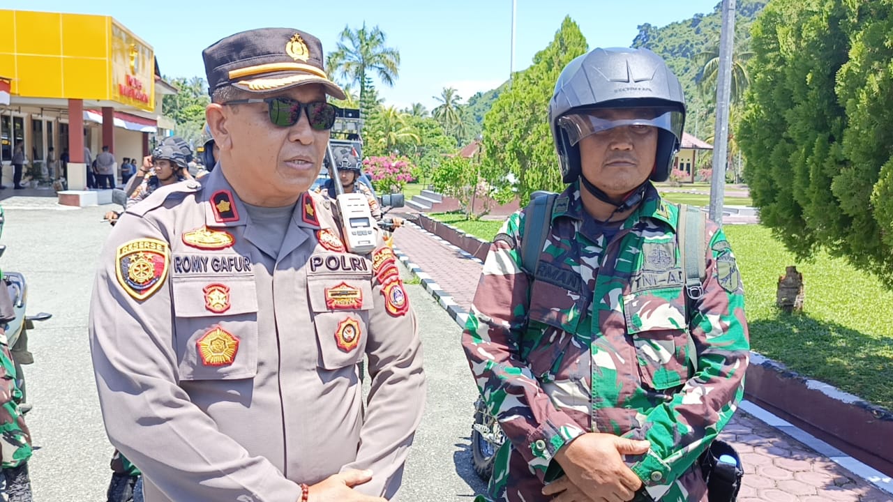 Patroli Skala Besar, TNI–Polri Solid Jaga Keamanan Parimo