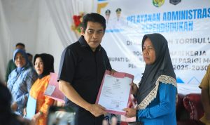 Bupati Erwin Tegaskan Adminduk Hak Dasar, Layanan Jemput Bola Hadir di Kecamatan