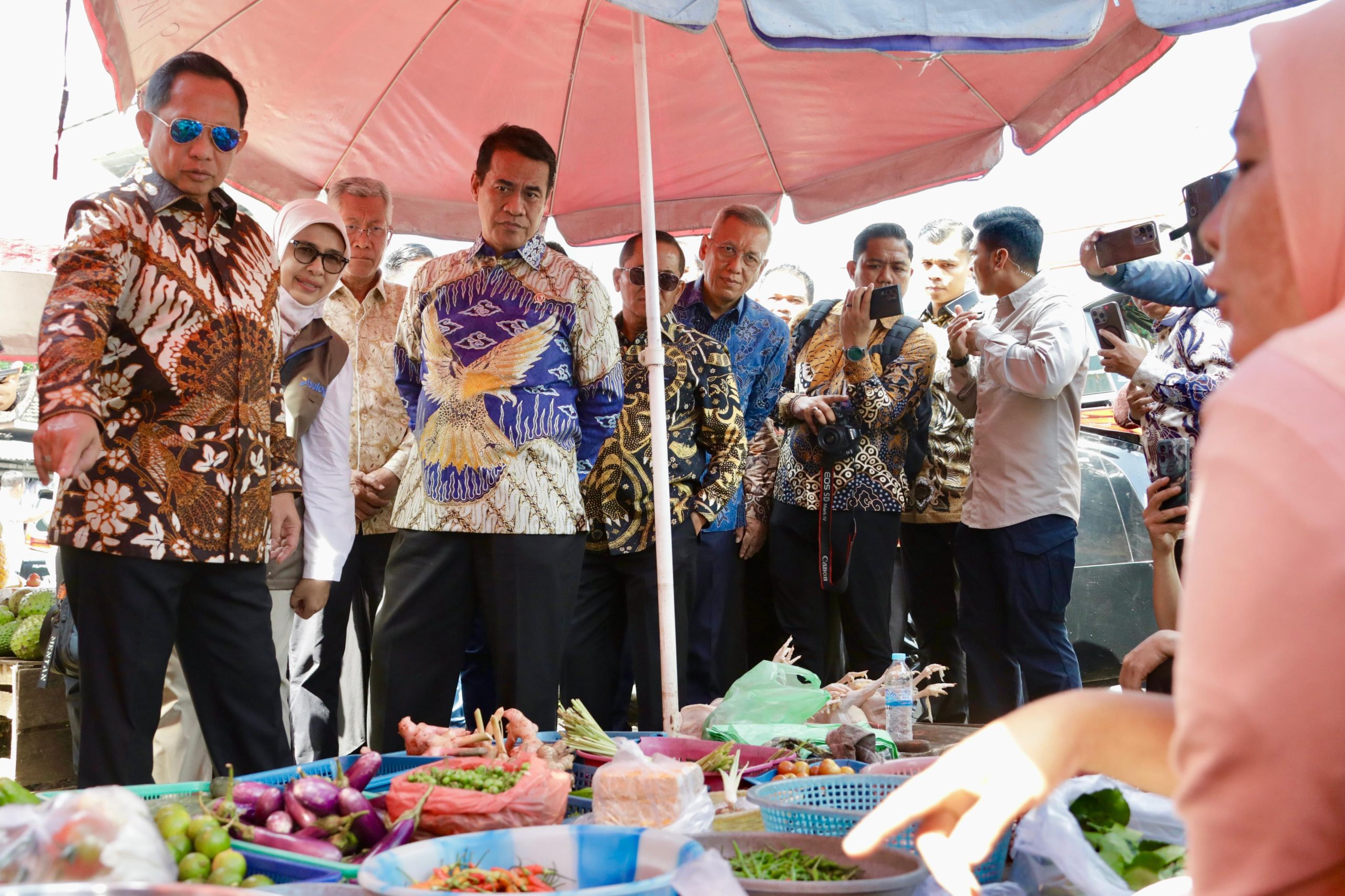 SPHP Jadi Penopang Daya Beli, Mendagri Pastikan Harga Beras Rakyat Terjaga