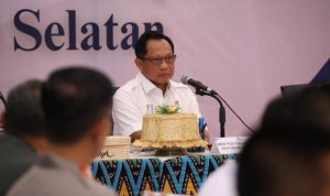 Mendagri Dorong Pemda Hidupkan Siskamling dan Pos Ronda untuk Perkuat Keamanan Lokal