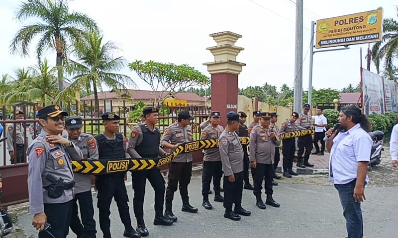 Latihan Sispam Mako, Polres Parimo Tekankan Profesionalisme Anggota