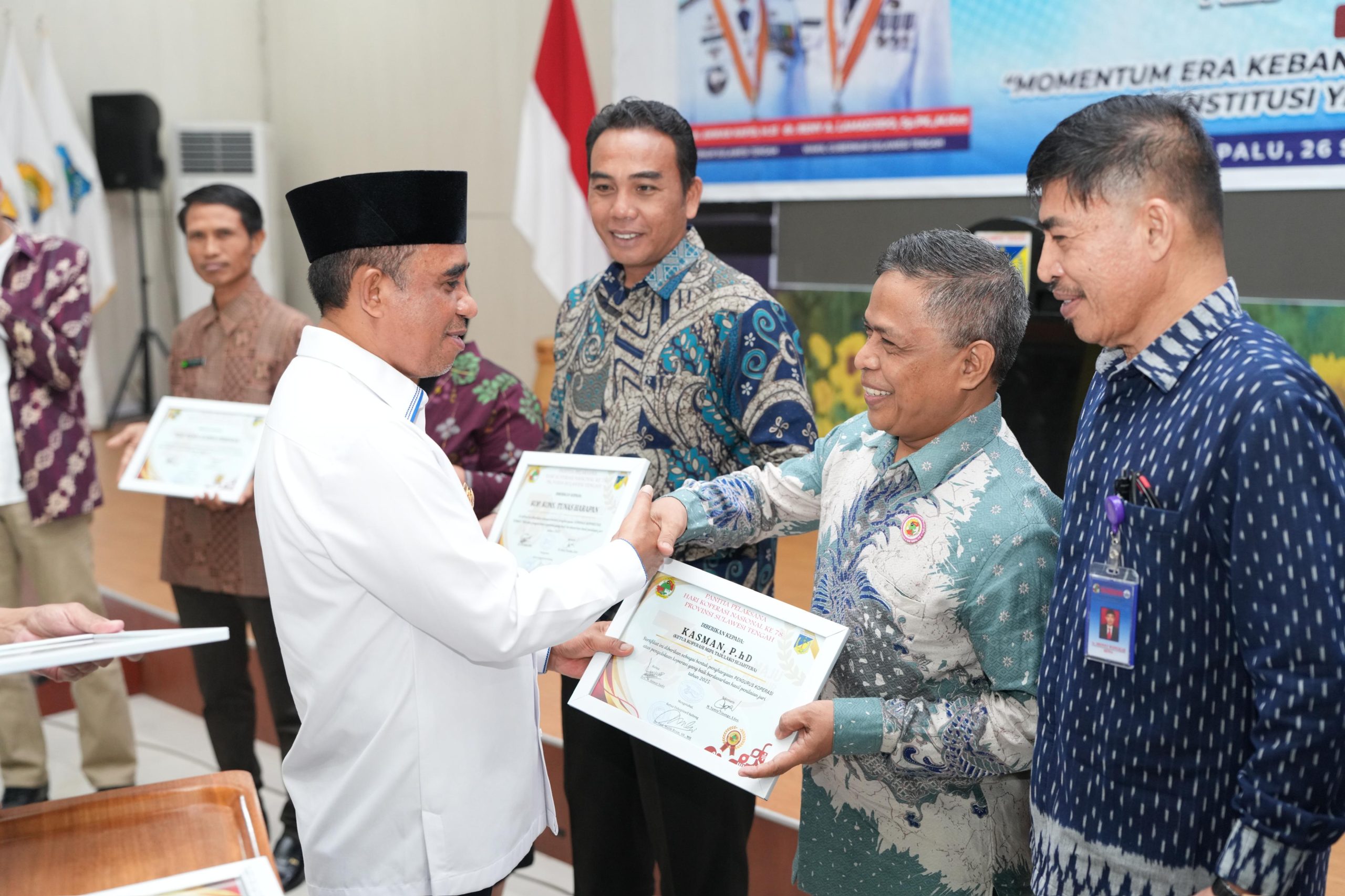 Anwar Hafid Ingatkan Koperasi Jangan Hanya Andalkan Bantuan