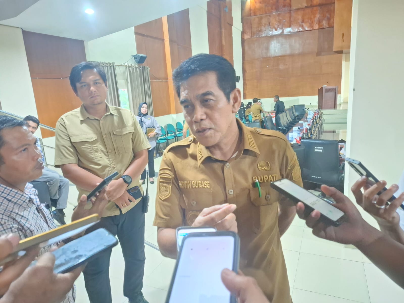 Bupati Parimo Tindaklanjuti Rekomendasi Penghentian Sementara MBG