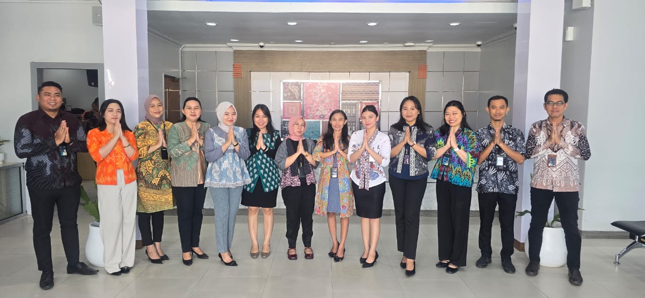 BRI Parigi Rayakan Hari Batik Nasional, Tegaskan Komitmen Dukung Warisan Budaya Bangsa