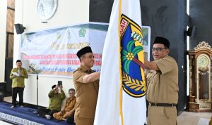 Lepas Kafilah STQH, Gubernur Anwar Hafid Dorong Prestasi Wujudkan Sulteng Nambaso Lepas Kafilah STQH, Gubernur Anwar Hafid Dorong Prestasi Wujudkan Sulteng Nambaso