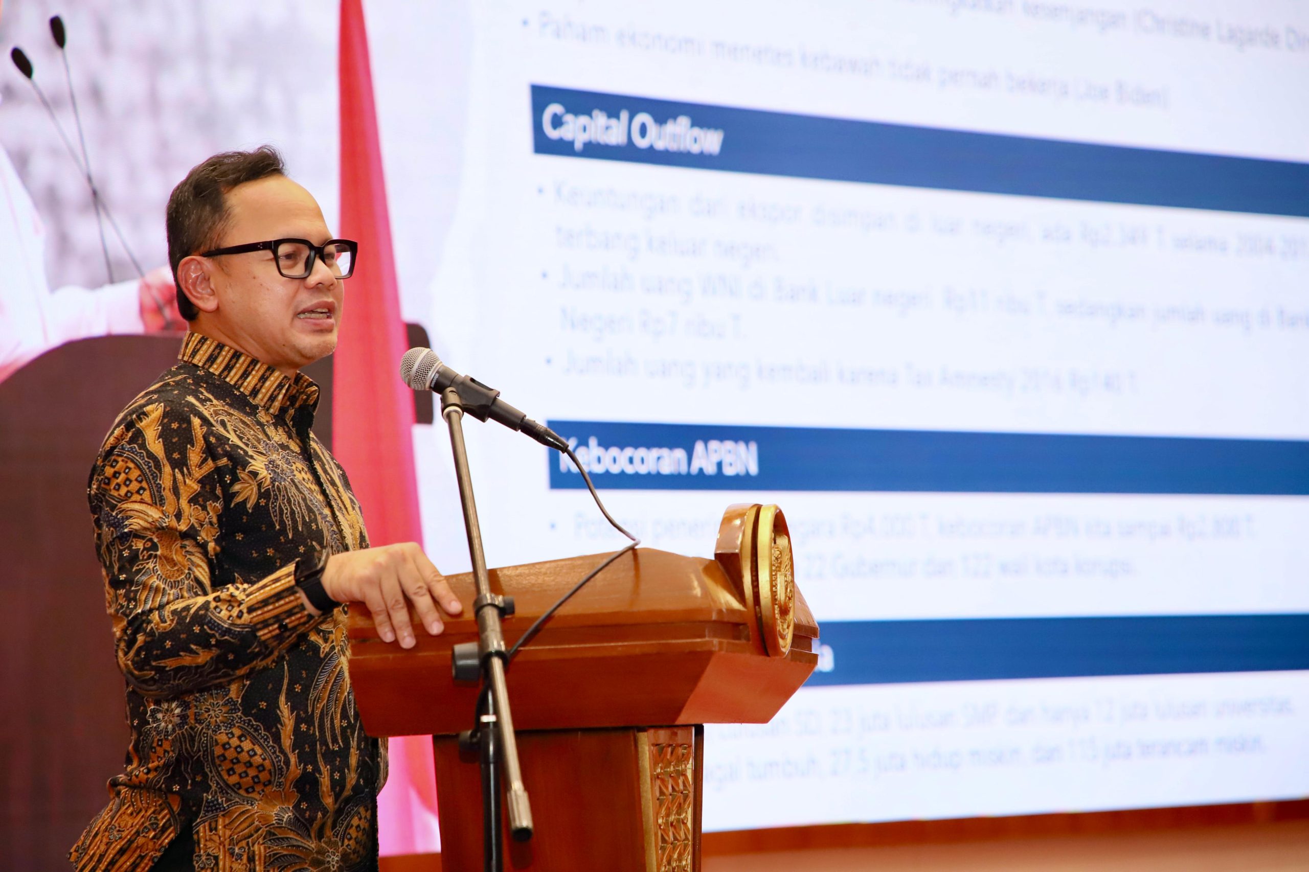 Wamendagri Dorong Kepemimpinan Transformatif Hadapi Era Disrupsi Global
