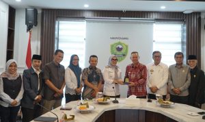 Pemda Sigi Pelajari Inovasi Pelayanan Publik dan Pengelolaan Zakat di Kabupaten Barru Pemda Sigi Pelajari Inovasi Pelayanan Publik dan Pengelolaan Zakat di Kabupaten Barru