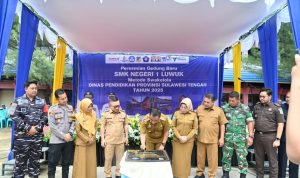 Gubernur Sulteng Resmikan Gedung Baru SMK Negeri 1 Luwuk Gubernur Sulteng Resmikan Gedung Baru SMK Negeri 1 Luwuk