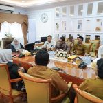 Komisi Informasi Sulteng Laporkan Hasil Monev PPID 2025 kepada Wagub Reny
