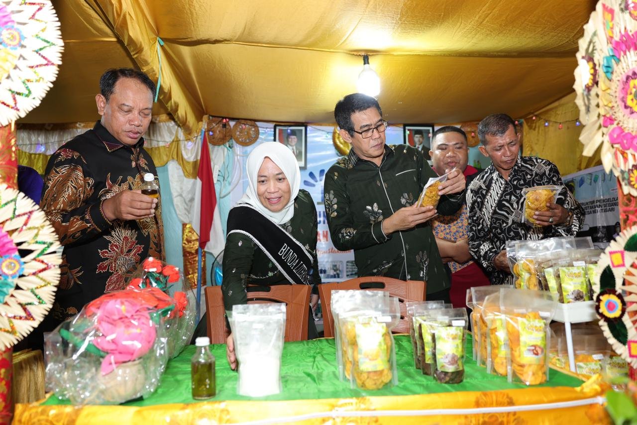 Bupati Erwin Dorong Revitalisasi Taman Literasi Toraranga Tahun Depan