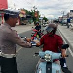 Pilih Pendekatan Humanis di Ops Zebra, Polres Parimo Edukasi Pengendara