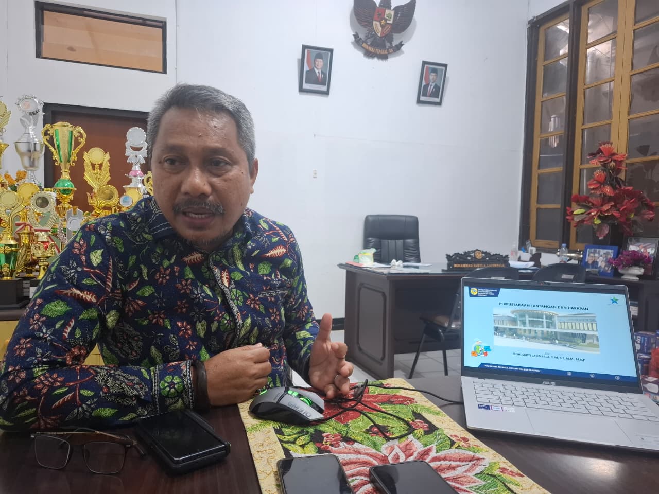 Pencairan Dana Proyek Perpustakaan Diduga Mendapat Tekanan dari Wabup Parimo