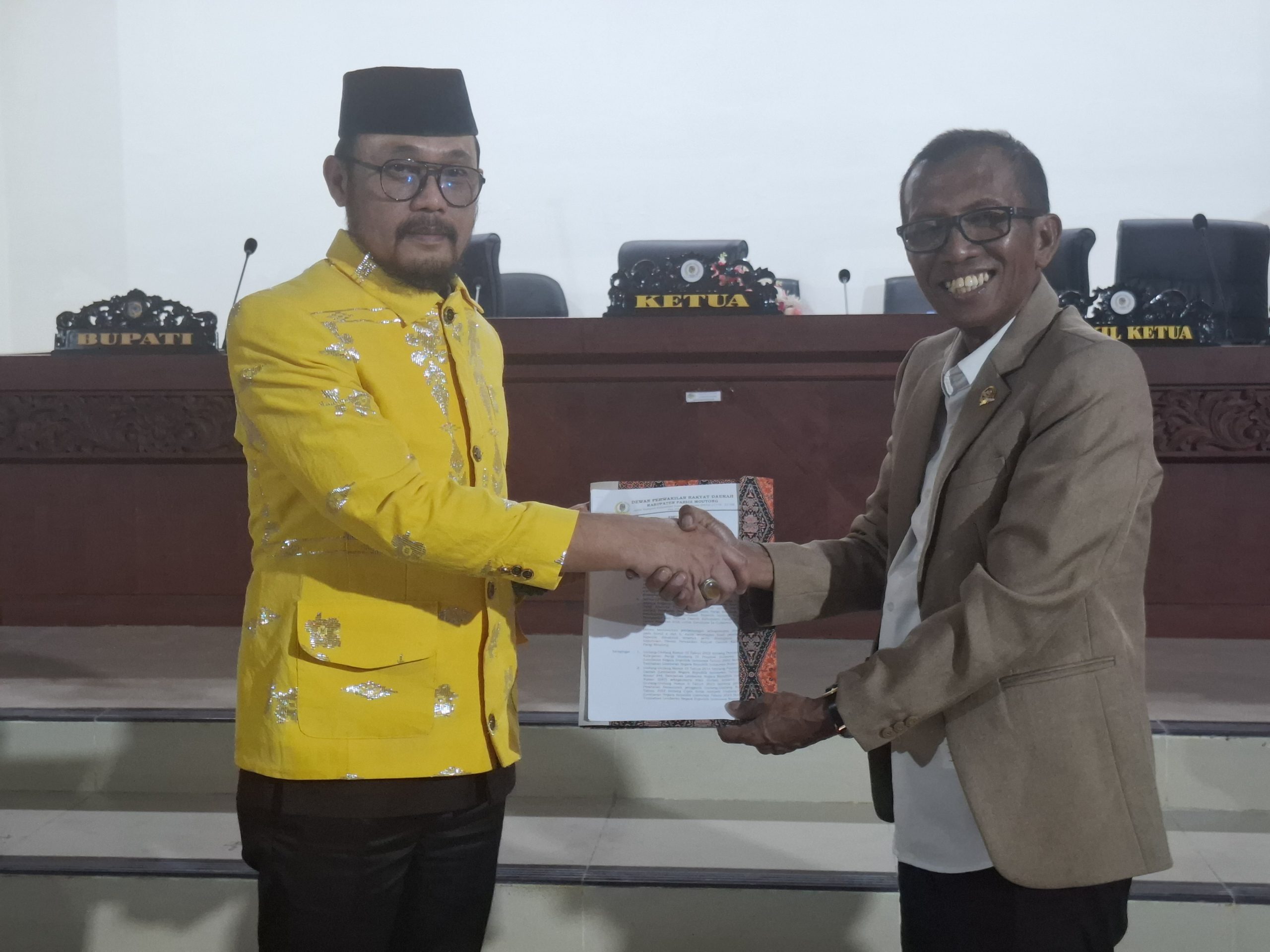 DPRD Parimo Sahkan APBD 2026 Senilai Rp 1,7 Triliun