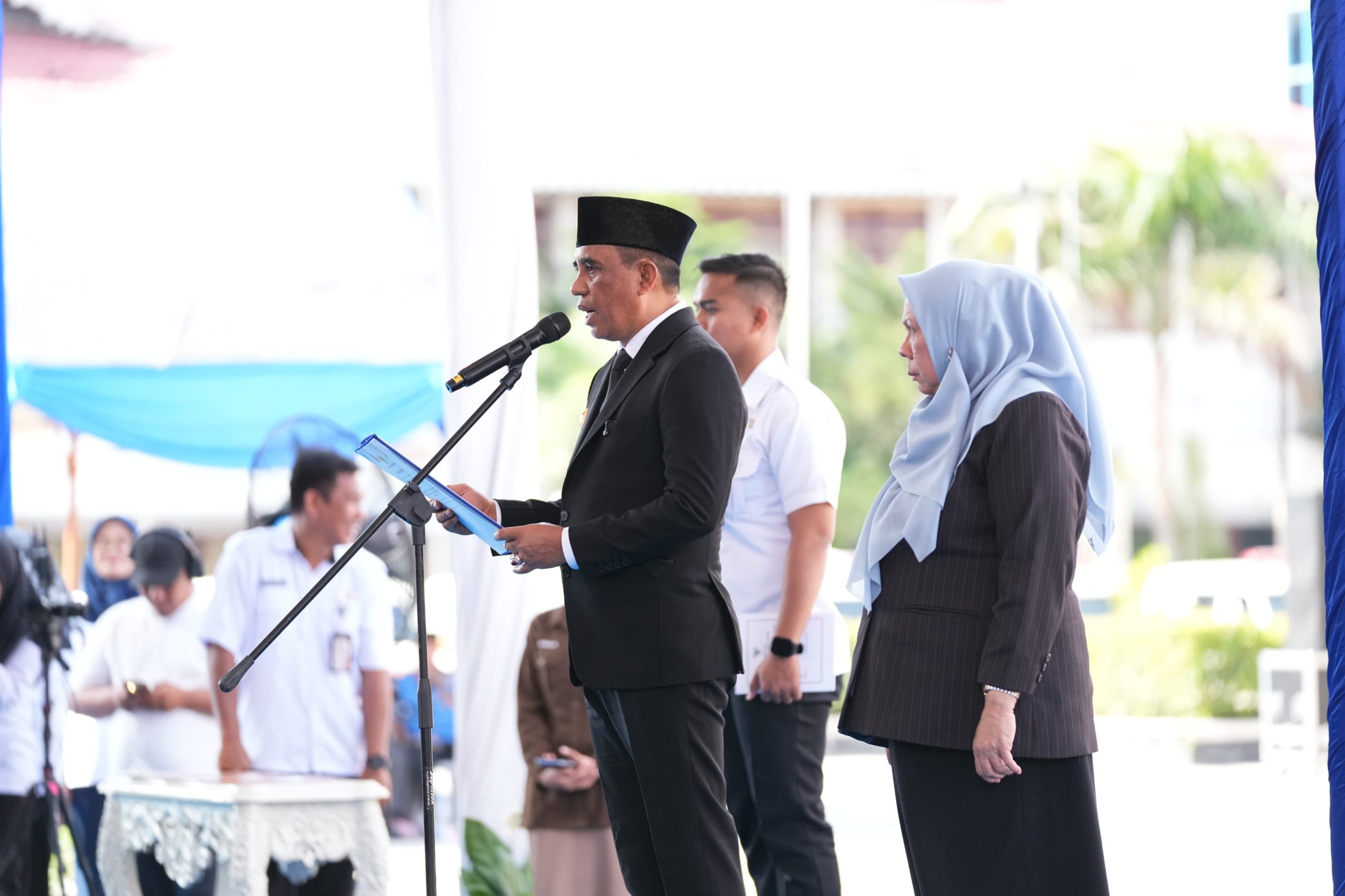 Gubernur Sulteng Tegaskan Disiplin dan Evaluasi Ketat dalam Pelantikan Ribuan ASN