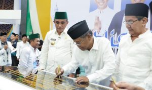 Kesinambungan Tiga Generasi Gubernur Hadirkan Masjid Raya Baitul Khairaat untuk Umat