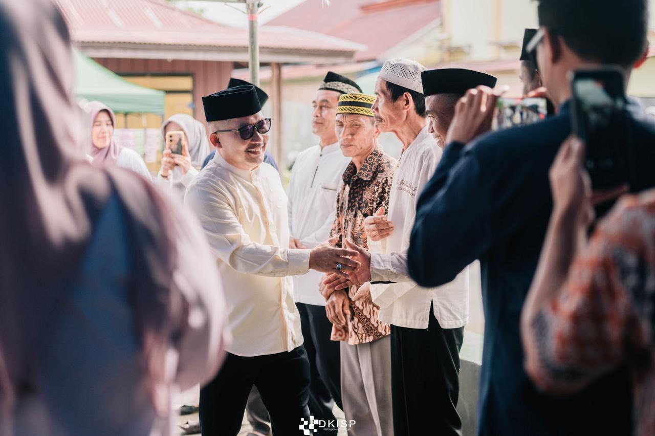 Bupati Banggai Sebut Majelis Taklim Pilar Penguat Silaturahmi dan Kebersamaan Umat