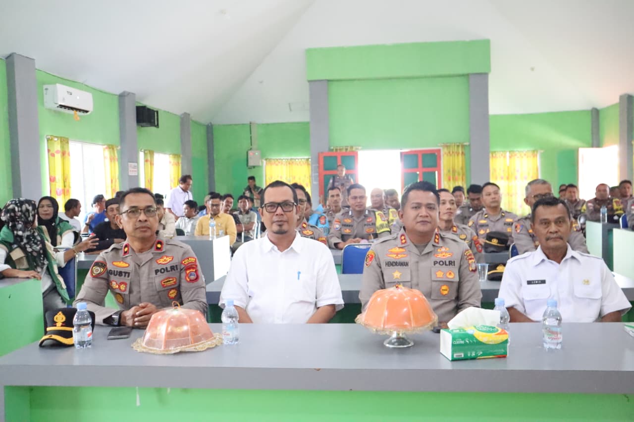Kapolres Parimo Pastikan Pengamanan dan Pendampingan Petani dalam Panen Raya Nasional