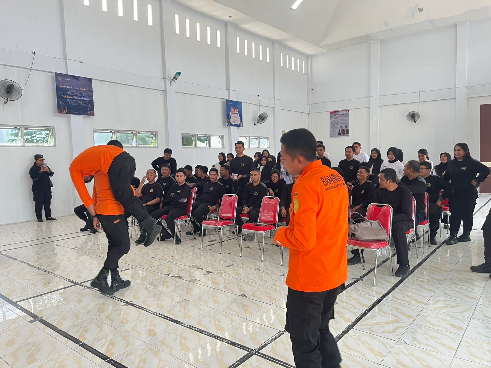 Perkuat Kesiapsiagaan Darurat, Basarnas Latih Petugas Lapas Luwuk