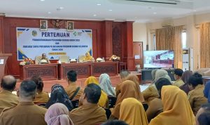 Nakes di Parimo Diminta Berikan Pelayanan Ekstra bagi Masyarakat Nakes di Parimo Diminta Berikan Pelayanan Ekstra bagi Masyarakat