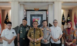 Forkopimda-Gubernur Sulteng Sepakat Bentuk Satgas Tambang Ilegal dan Perang Narkoba Forkopimda-Gubernur Sulteng Sepakat Bentuk Satgas Tambang Ilegal dan Perang Narkoba