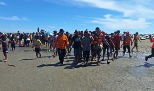 Bocah 10 Tahun Tenggelam di Pantai Leok Buol Ditemukan Meninggal DuniaBocah 10 Tahun Tenggelam di Pantai Leok Buol Ditemukan Meninggal Dunia