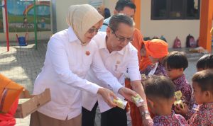 Momentum HUT ke-18, Gerindra Sulteng Fokus Perhatian pada Gizi Anak Usia Dini Momentum HUT ke-18, Gerindra Sulteng Fokus Perhatian pada Gizi Anak Usia Dini
