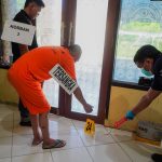 Kasus Pembunuhan di Luwuk Direkonstruksi, Tersangka Peragakan 26 Adegan