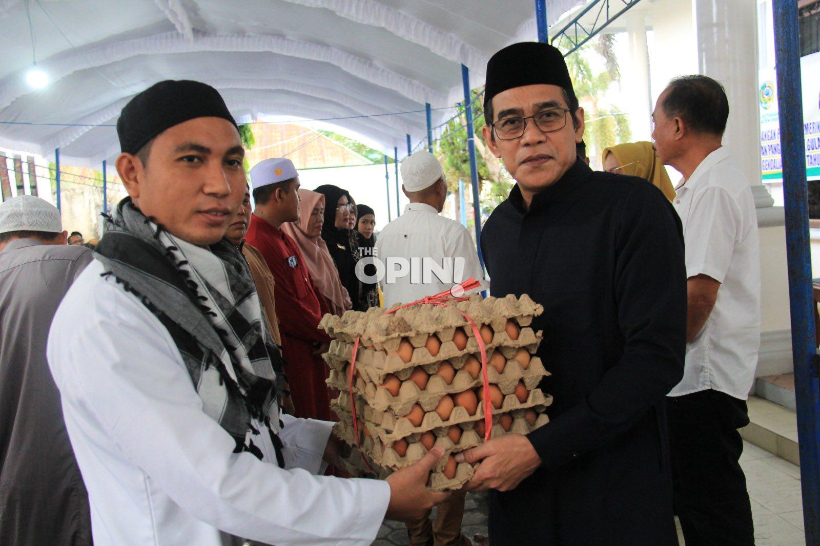 Pemda Parimo Gelar Buka Puasa Bersama, Pesantren dan Panti Asuhan Terima Sembako