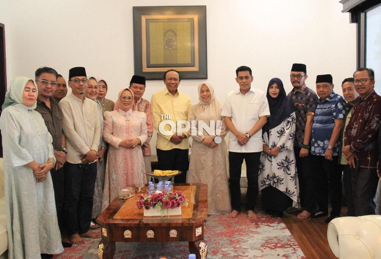 Perkuat Sinergi, Bupati Parimo Kunjungi Pejabat Provinsi dan Nasional di Momen Idulfitri