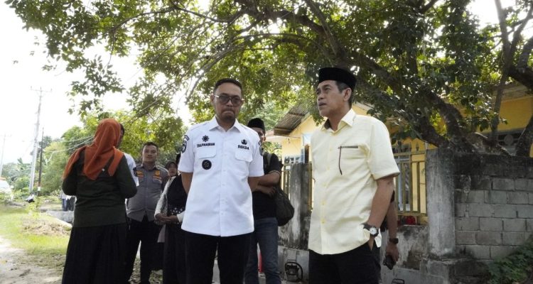 Bupati Parimo Instruksikan Pemangkasan dan Penggantian Pohon Pelindung