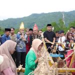 Masoro Tomini Didorong Jadi Agenda Budaya, Bupati Parimo Siapkan Anggaran Rumah Adat