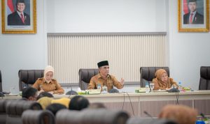 Gubernur Sulteng Minta OPD Validasi Data Honorer, Tolak Laporan Tanpa Bukti Gubernur Sulteng Minta OPD Validasi Data Honorer, Tolak Laporan Tanpa Bukti
