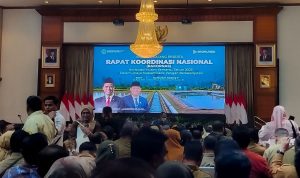 Bupati Parimo Usulkan Program Lahan dan Irigasi di Rakornas Kementan Hadapi Kekeringan Bupati Parimo Usulkan Program Lahan dan Irigasi di Rakornas Kementan Hadapi Kekeringan