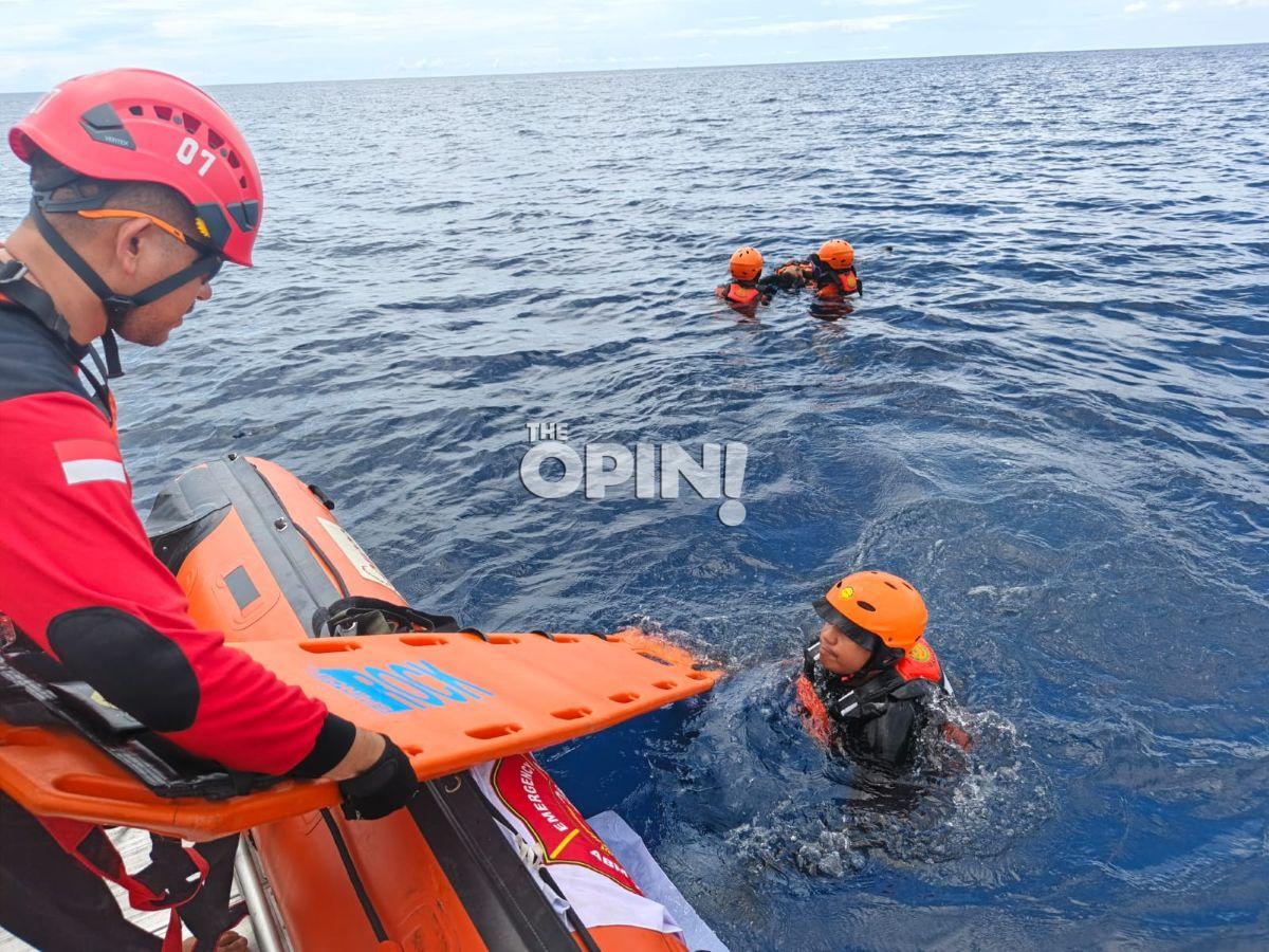 Basarnas Palu Simulasikan Penyelamatan Nelayan di Teluk Tomini