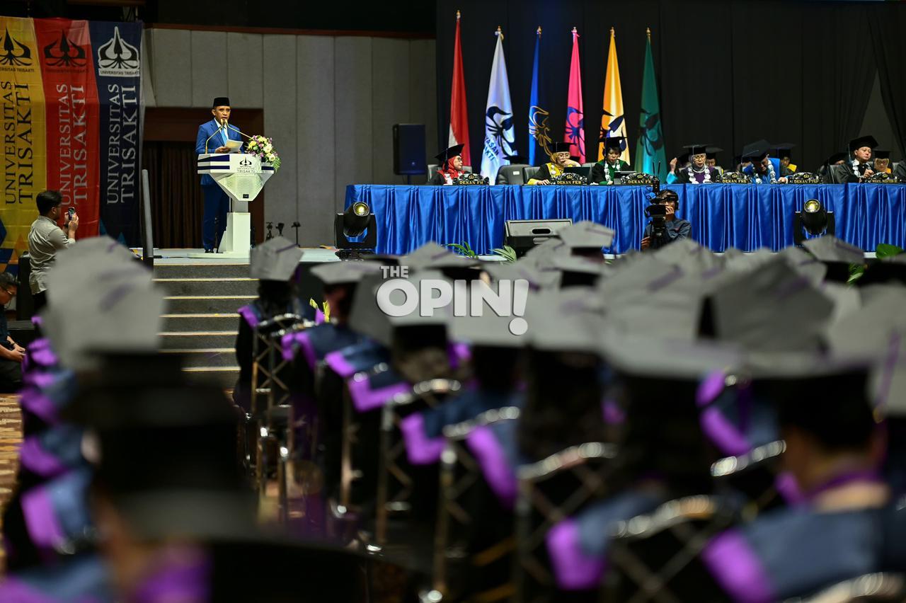 Anwar Hafid di Wisuda Trisakti: Gelar Sarjana Bukan Simbol, tapi Tanggung Jawab Sosial