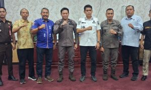 Pemda dan Kejari Parimo Perkuat Sinergi Penegakan Hukum Pemda dan Kejari Parimo Perkuat Sinergi Penegakan Hukum