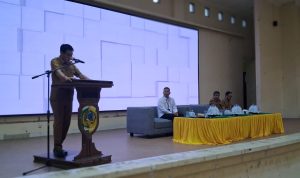 Bupati Erwin Tegaskan ASN Malas dan Tidak Disiplin Siap Dievaluasi Bupati Erwin Tegaskan ASN Malas dan Tidak Disiplin Siap Dievaluasi