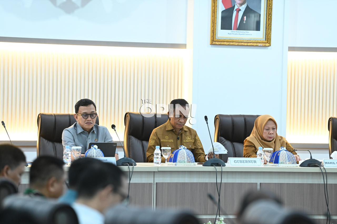 Gubernur Anwar Hafid Targetkan Sulteng Jadi Raja Durian Dunia