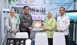 Wagub Reny: Perubahan Iklim Sudah Terasa, Masyarakat Diajak Lebih Peduli Lingkungan Wagub Reny: Perubahan Iklim Sudah Terasa, Masyarakat Diajak Lebih Peduli Lingkungan
