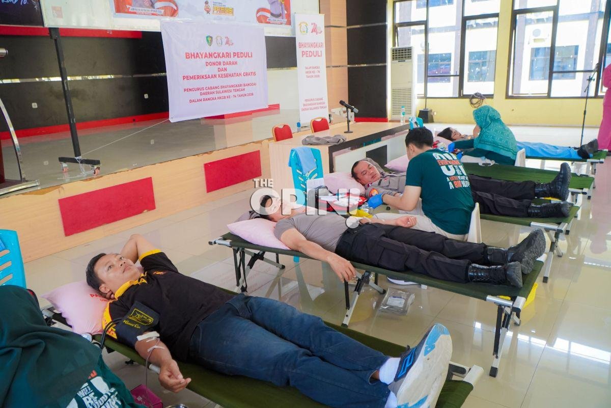 Polres Banggai Gelar Donor Darah dan CKG Sambut Hari Bhayangkara ke-80