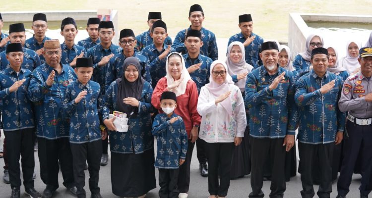 Wakil Wali Kota Lepas 58 Peserta Kafilah MTQ Kota Palu ke MTQ Provinsi Sulteng